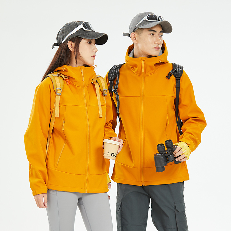 여자는 보모를 덧씌운 부드러운 바람막이 코트남자는 야외 도보 보온 방수 등산복