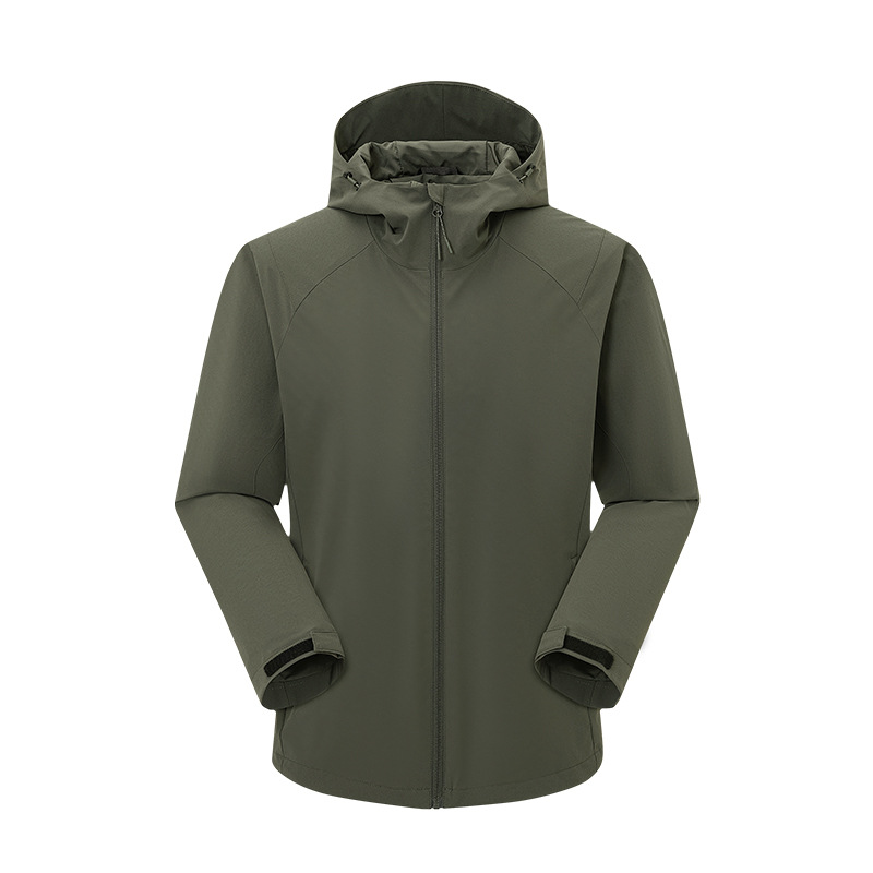 봄 신상 트렌치스판은 같은 기장의 방풍방수 아웃도어 캐주얼 재킷과 커플 등산복