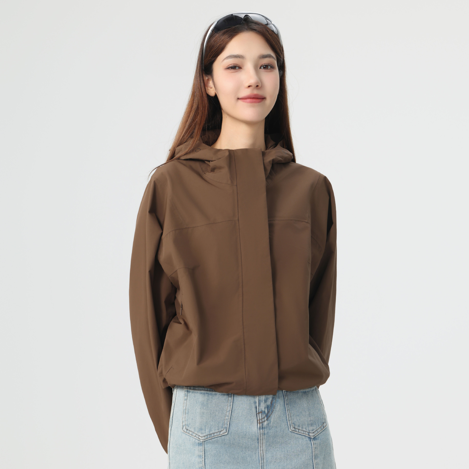 싱글 바람막이 여성용 쇼트 기장으로 방수 방풍 야상 날씬해 보이는 스타일링 트렌디한 아우터 스타일링