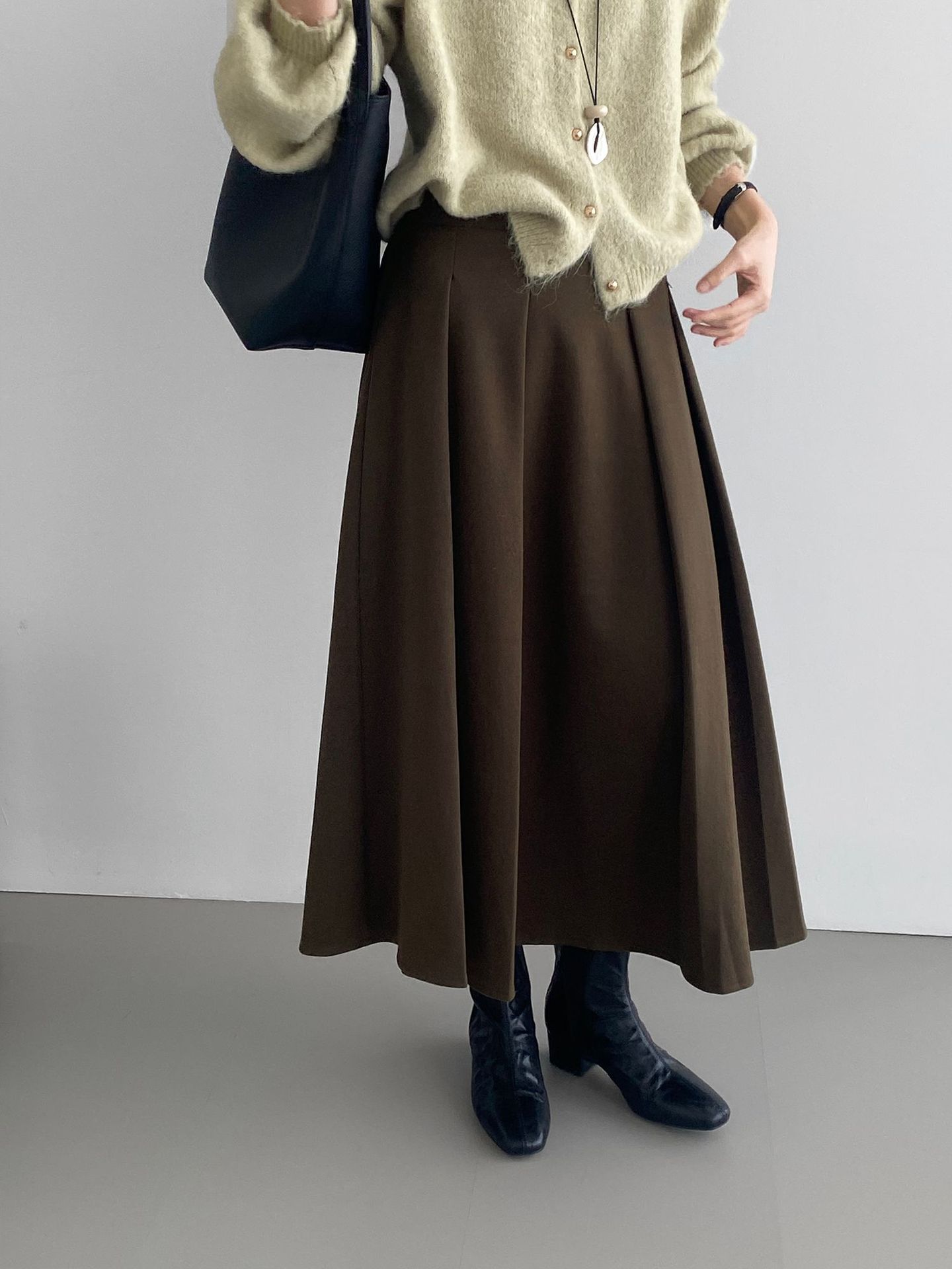 가을과 겨울 스커트에 매치하기 좋다. 한국 모직 플리트 스커트, 여성 하이웨이스트 날씬해 보이는 우산 밴딩 스커트