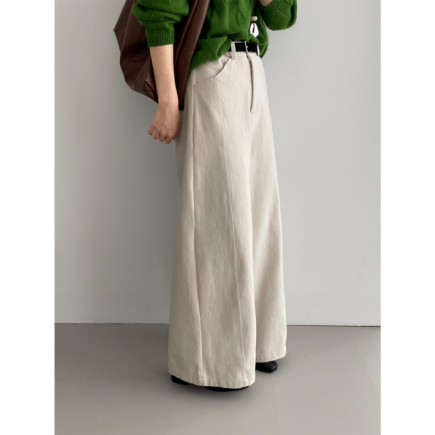 코리아 통근 분위기면 100자 a 자 와이드 팬츠 여성 얇은 기모 하이웨이스트 날씬해 보이므로 롱 팬츠와 잘 어울려요