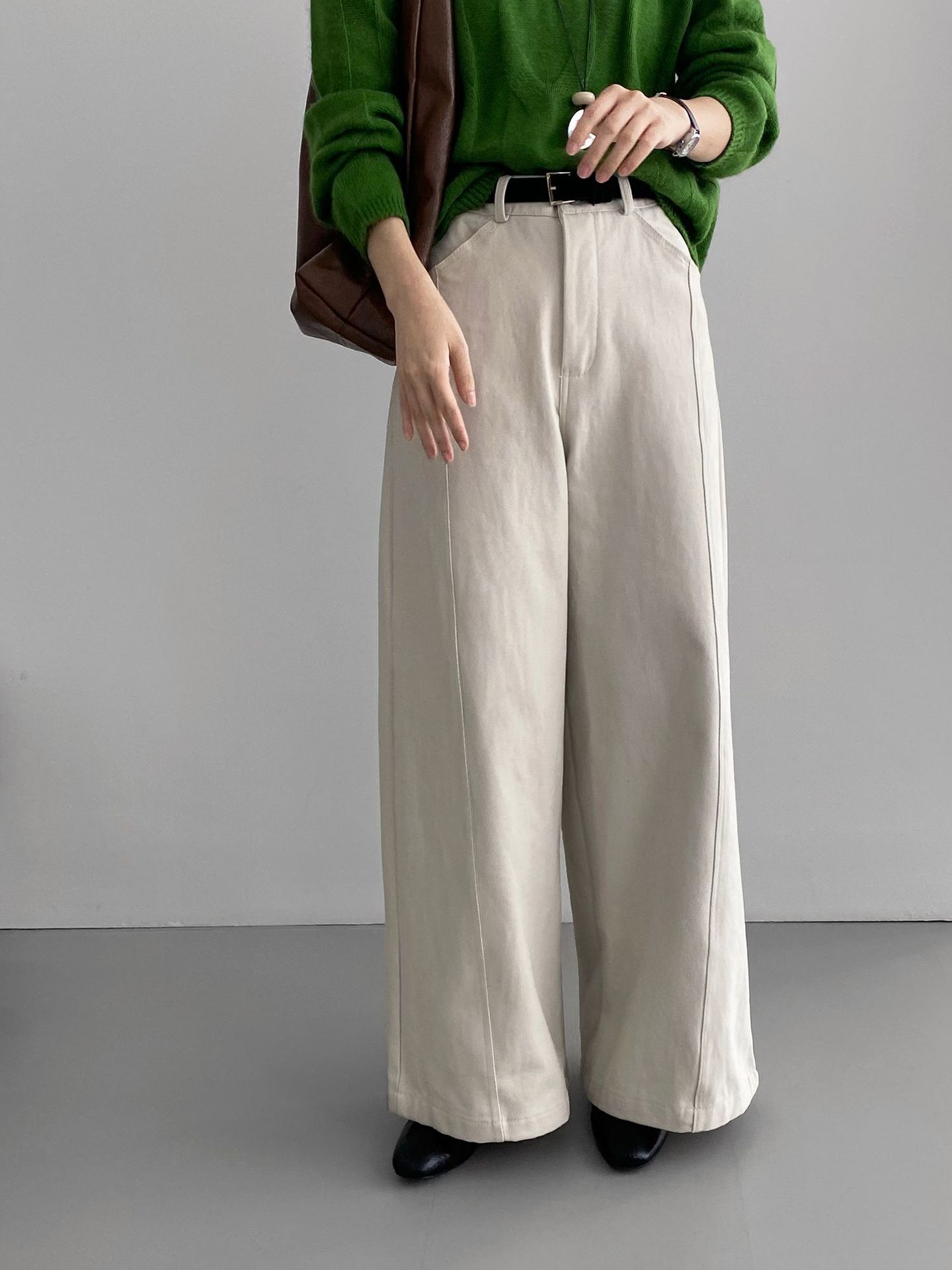 코리아 통근 분위기면 100자 a 자 와이드 팬츠 여성 얇은 기모 하이웨이스트 날씬해 보이므로 롱 팬츠와 잘 어울려요