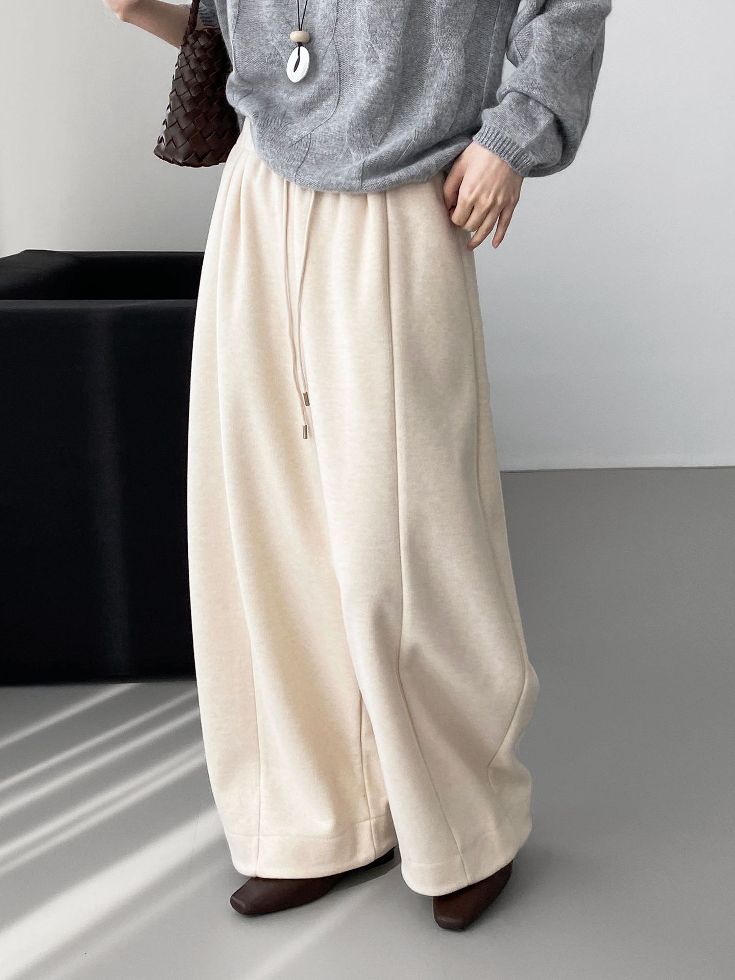 코디 팬츠 아무짝에도 잘 어울리는 슬림핏 와이드 팬츠 여성 밴딩 슬림핏 롱 팬츠