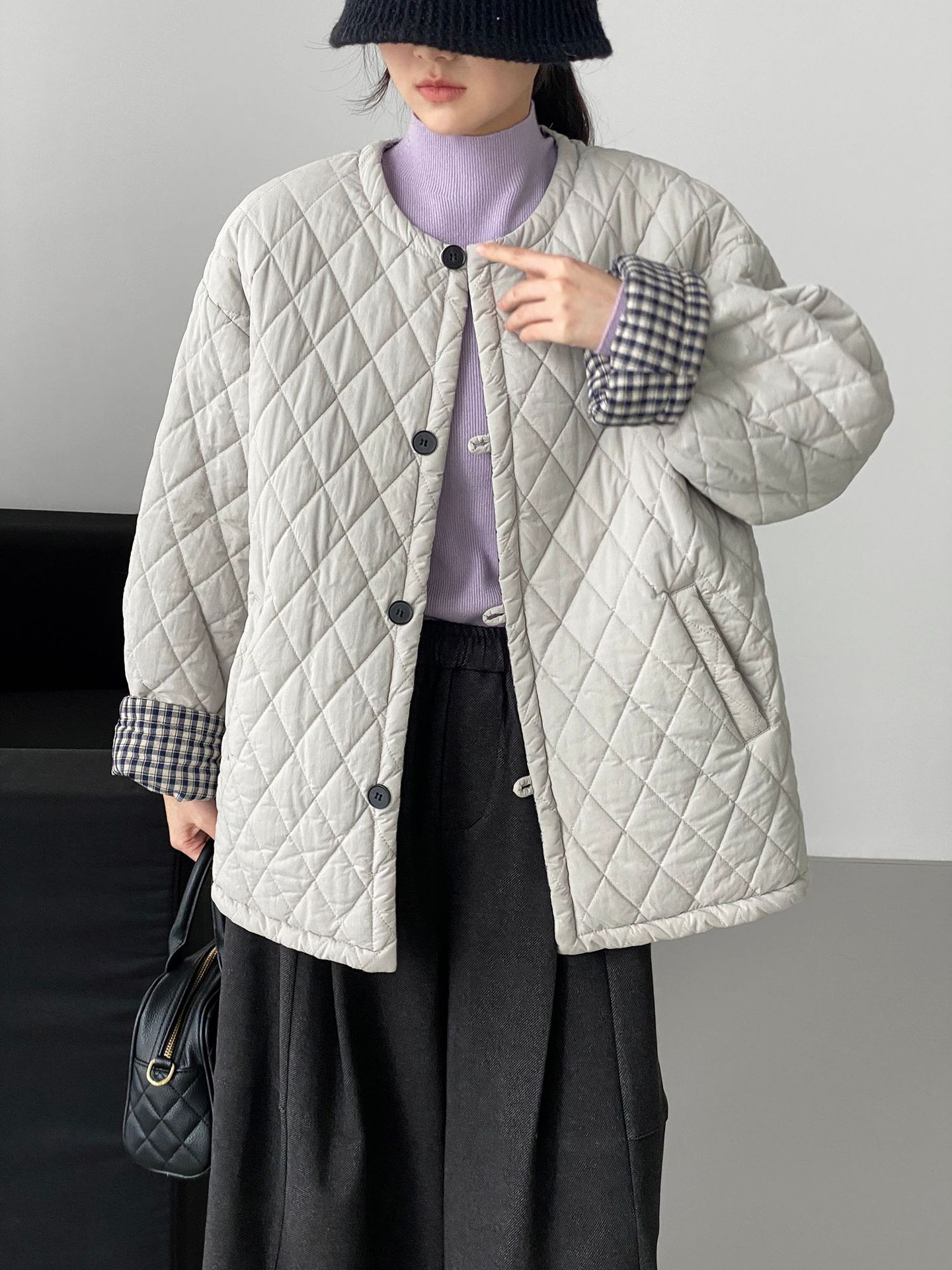 빈티지 심플 그라비티 패딩 데님 레이디스 체크 패딩 코트입니다