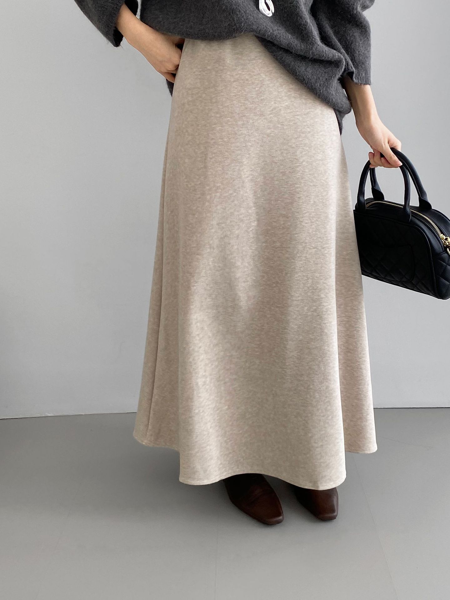 기모지 슬림 스커트 순수한 컬러의 시크한 스커트, 여자는 날씬해 보이는 a 라인 스커트