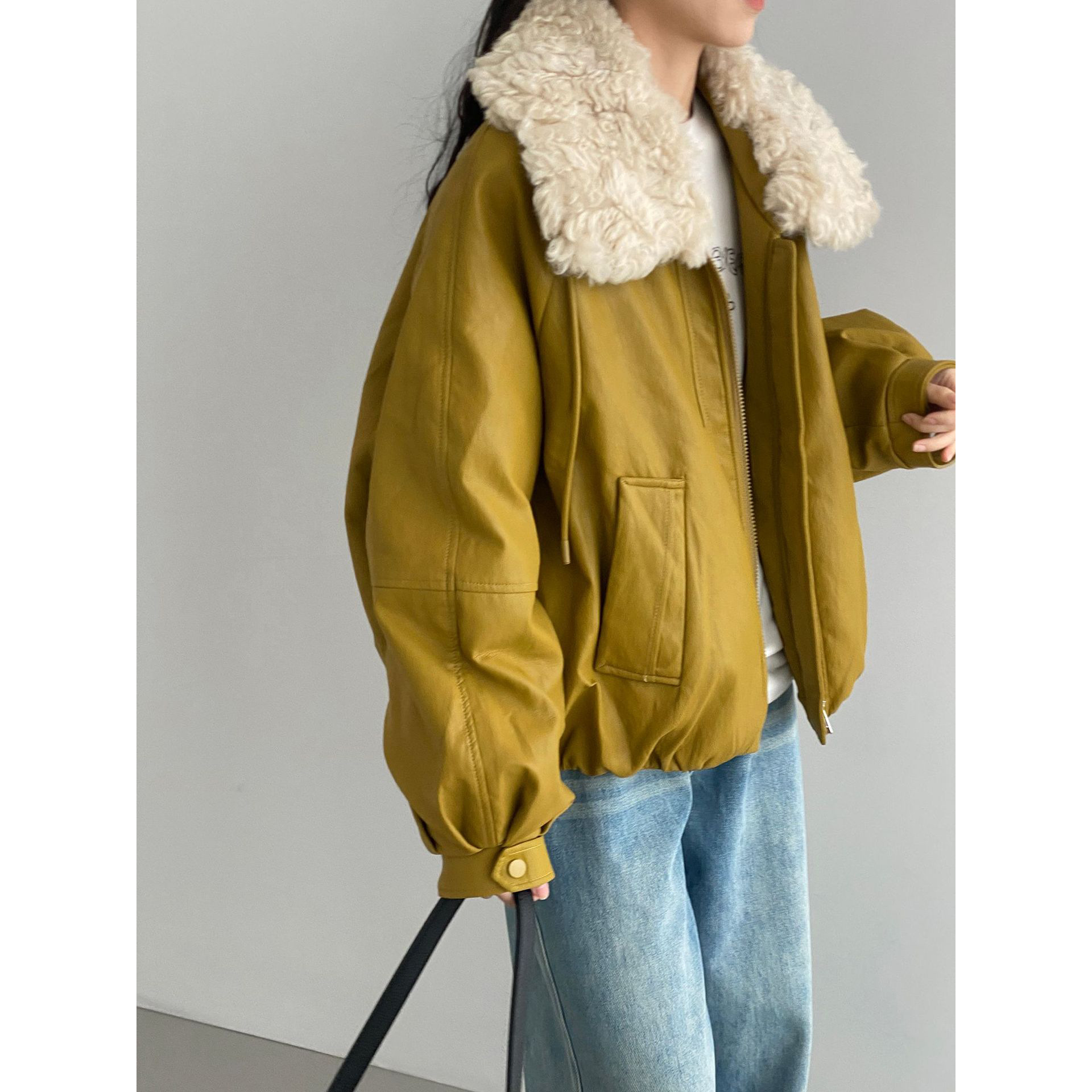 스웨이드 깃 한인 pu 패딩점퍼 여성 두툼한 가죽점퍼 흰색 오리털