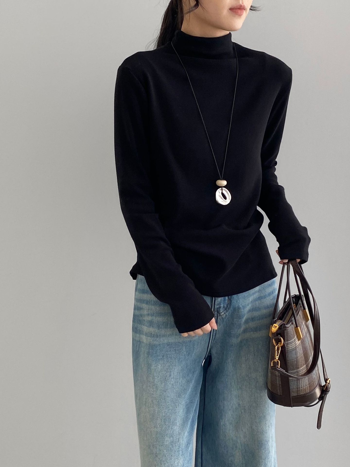 이너 솔리드 기모 반폴라 이너 슬림한 스판 탑