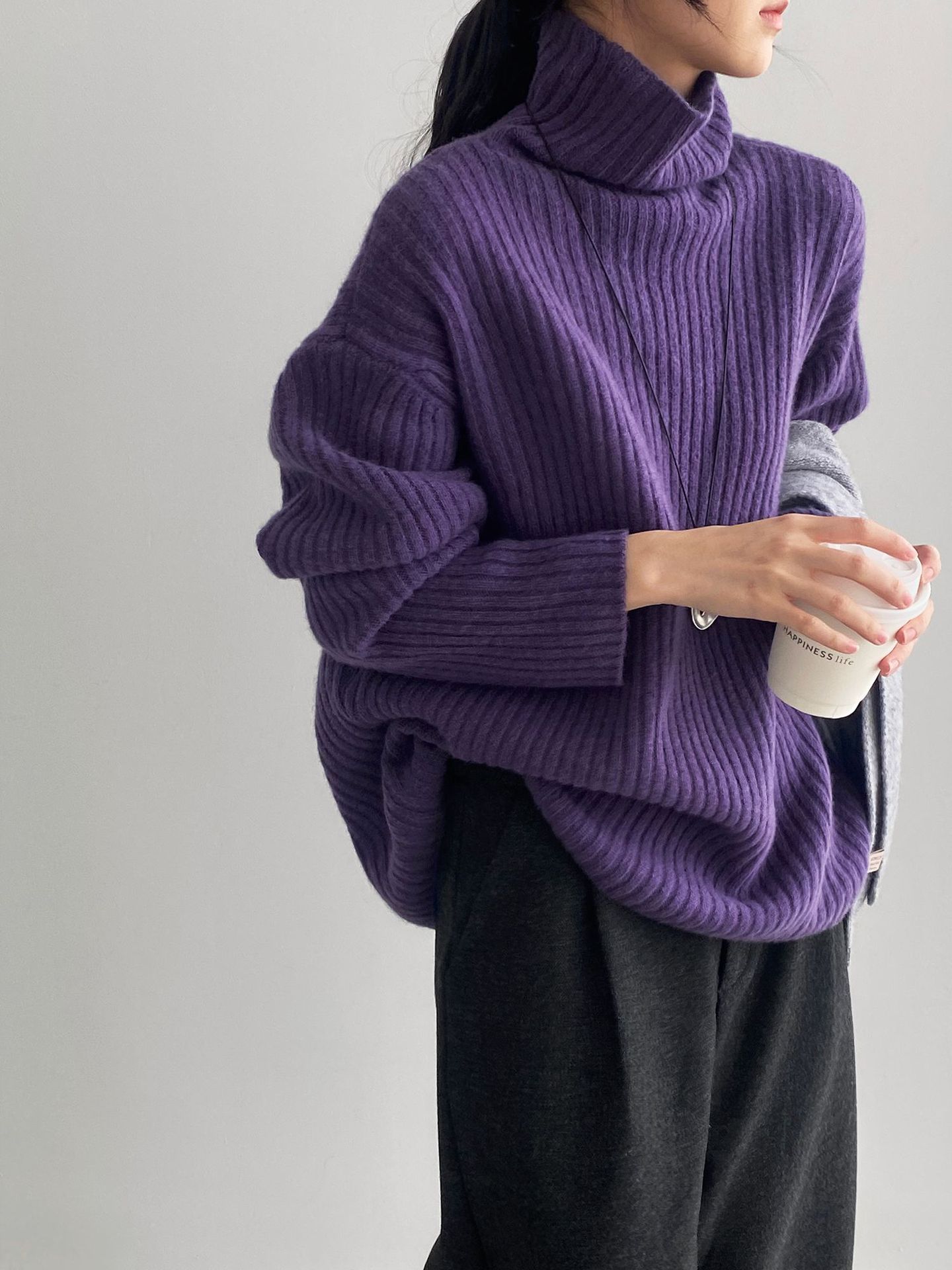 한국계 울 퀄리티 높은 터틀넥 나른한 여성 니트