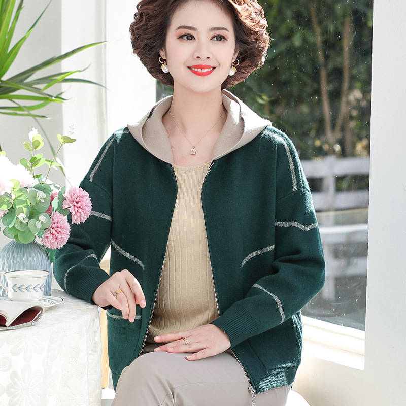 중년 엄마 가을 패션 코트후드 탑 중장년 여성 가을 겨울 니트 카디건 가을 스타일