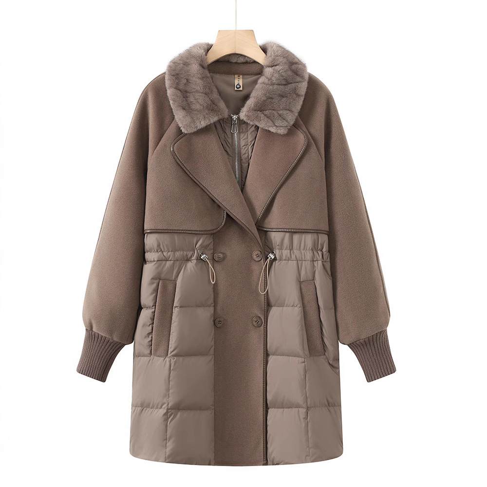 겨울옷 하이패션 미디엄 롱 패딩 점퍼. 중장년층 여성들의 가을 겨울 트렌디한 화이트 오리털 점퍼