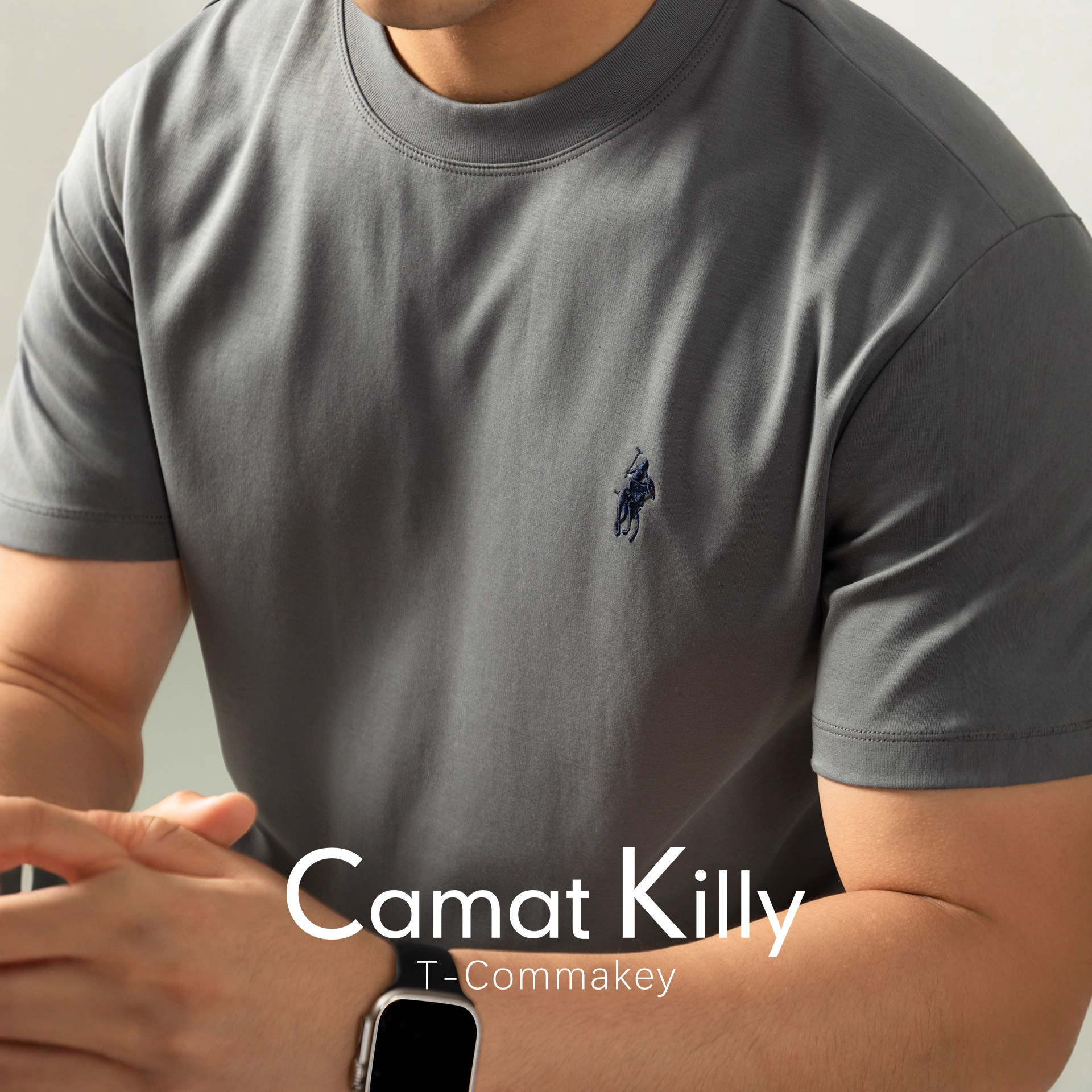 하이엔드 리퀴드 암모니아 실켓 남성 반팔 티셔츠 서머 라운드 칼라 올드 챈 자수 탑 남자