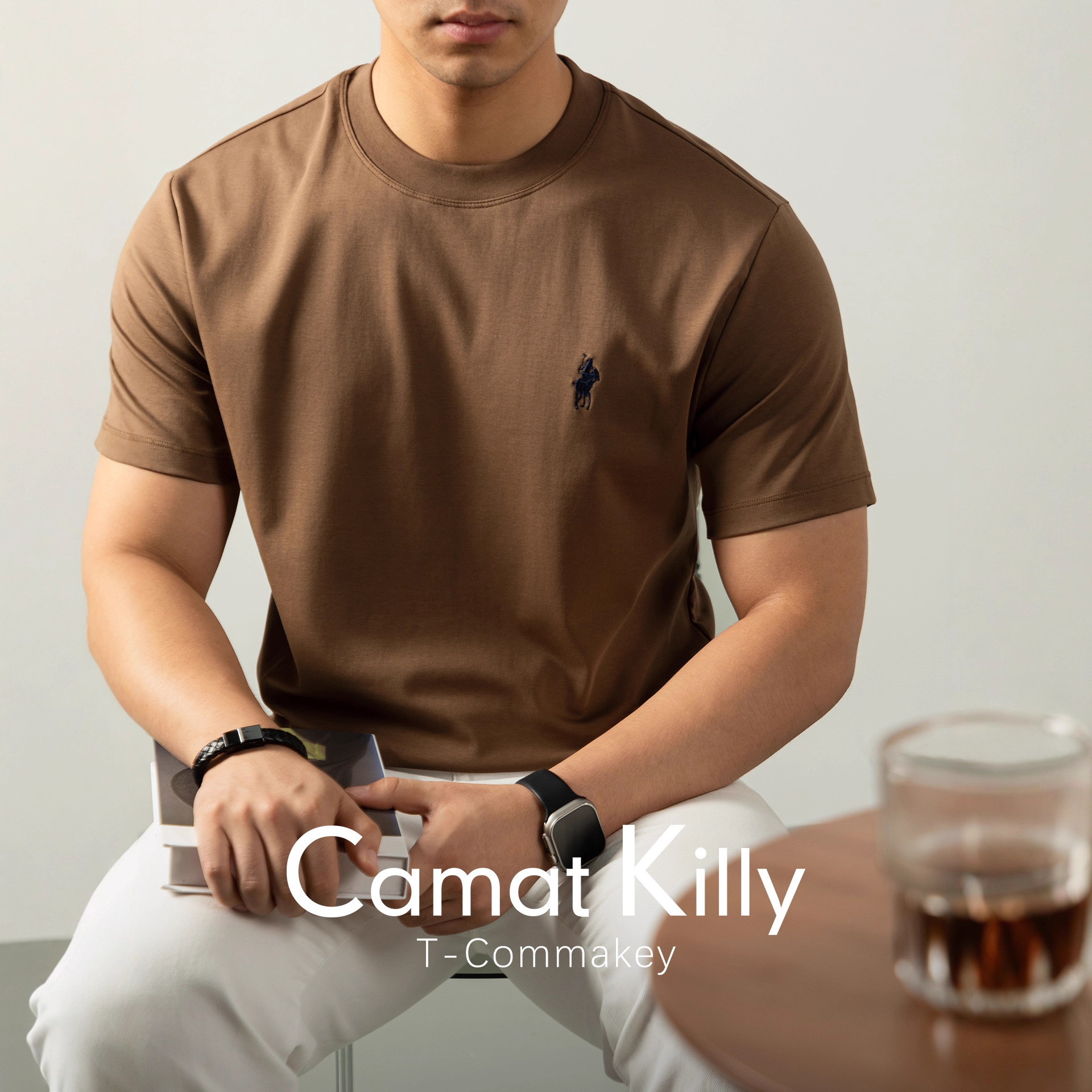 하이엔드 리퀴드 암모니아 실켓 남성 반팔 티셔츠 서머 라운드 칼라 올드 챈 자수 탑 남자