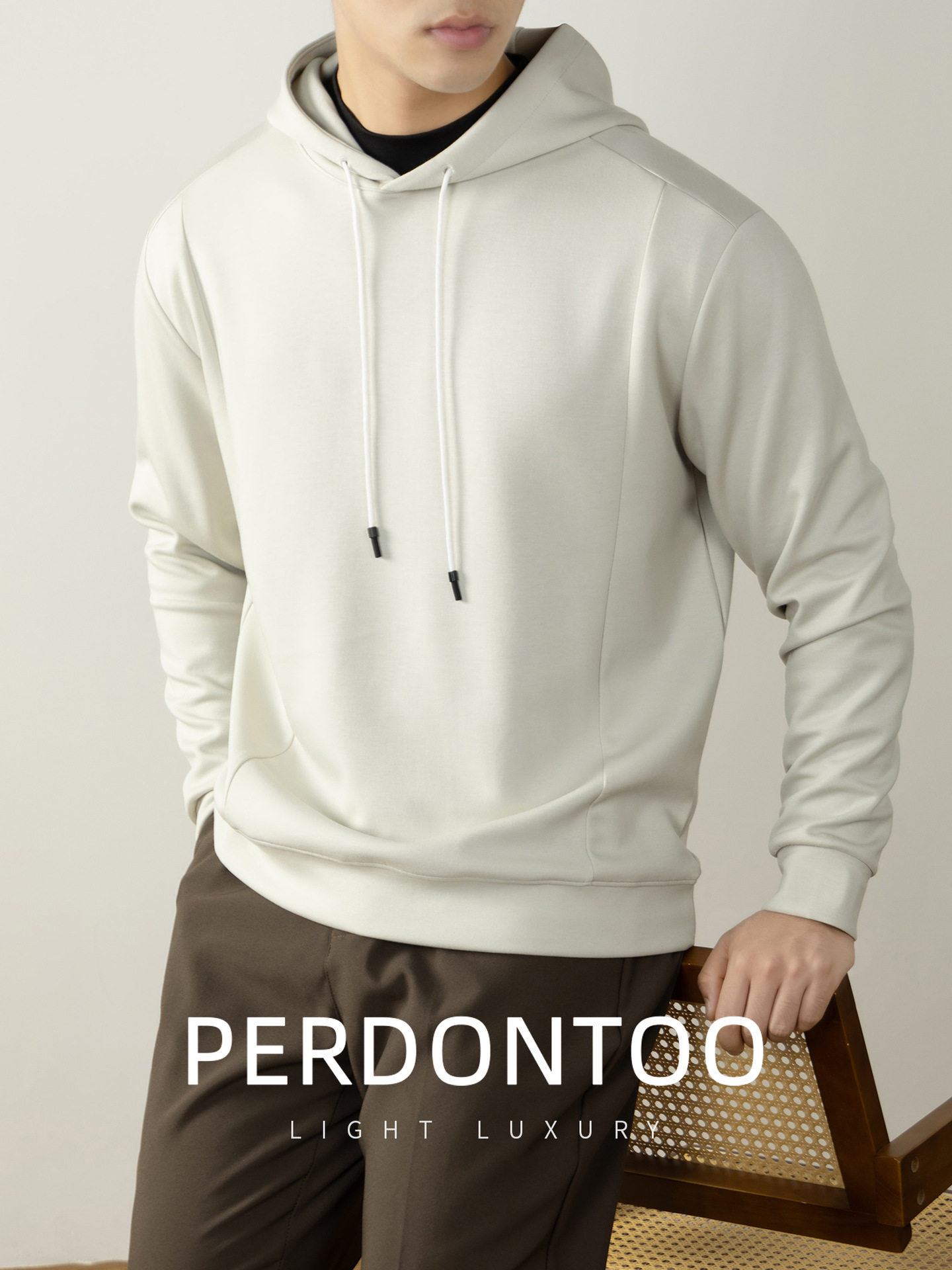 하이엔드 320g 무게감 후드 맨투맨 올톤 컬러의 가을 겨울 남성 랩탑 나른한 느낌