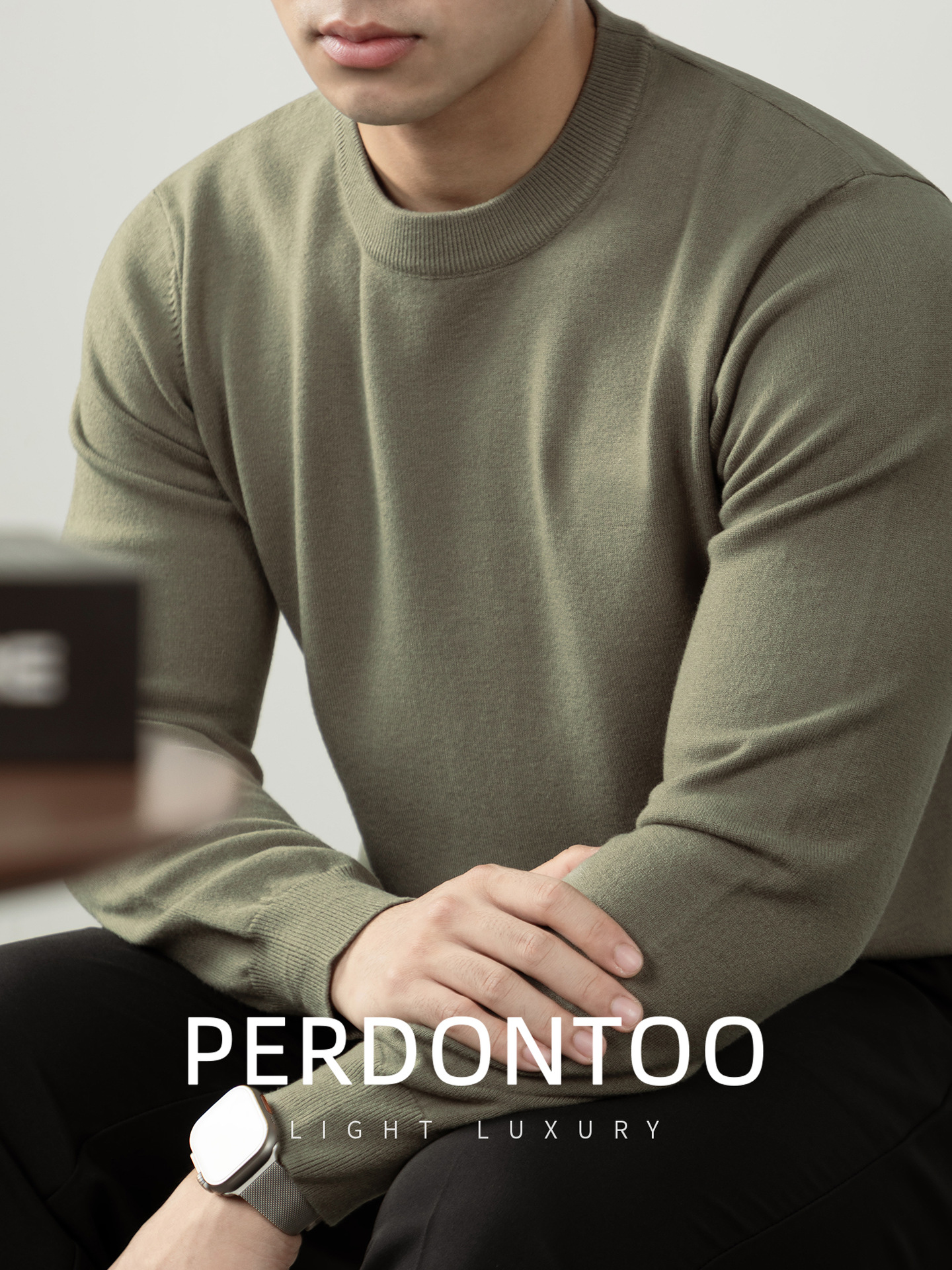 포근한 울 가을겨울 따뜻하고 편안한 라운드 남성 니트 고급감