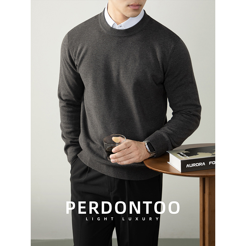 포근한 울 가을겨울 따뜻하고 편안한 라운드 남성 니트 고급감