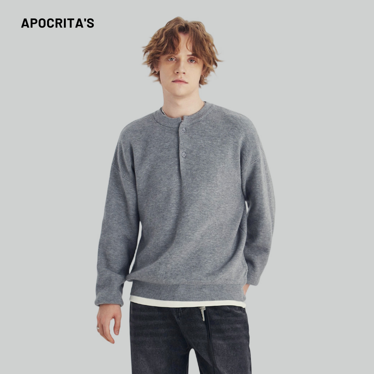 남성복 가을 겨울 반오픈 니트 남성패션 고급스러움의 루즈핏 니트 긴팔 이너