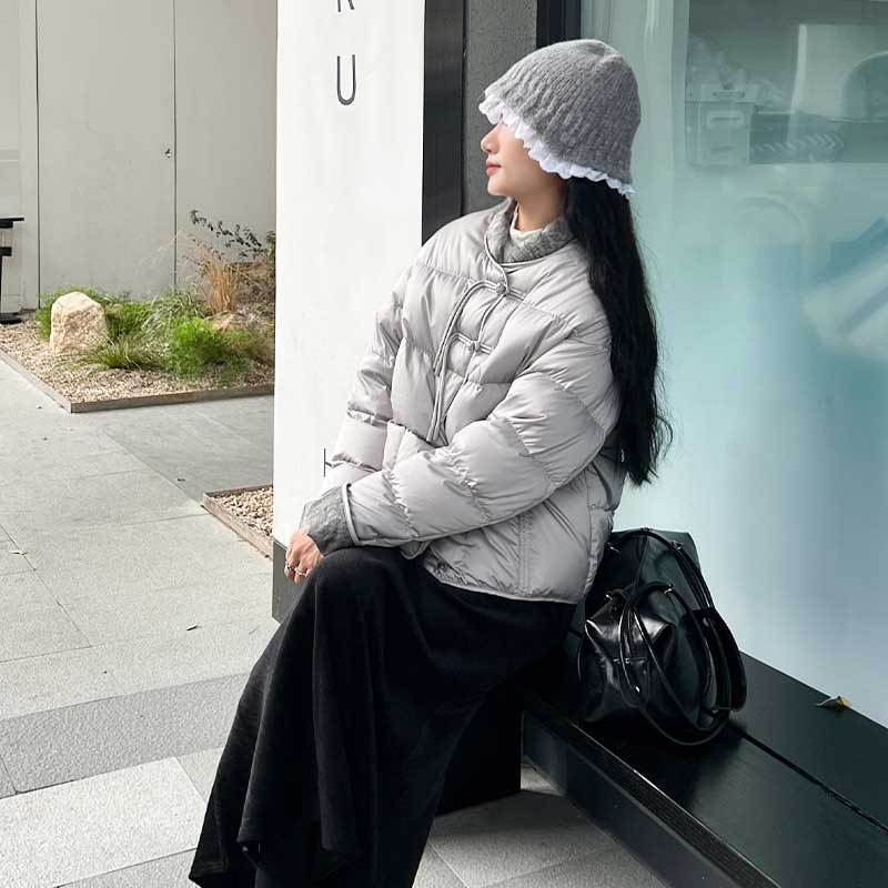 화이트 구스다운 패딩 국풍 레트로 자카드 신상 단추 페미네이션 아우터 쇼트 겨울