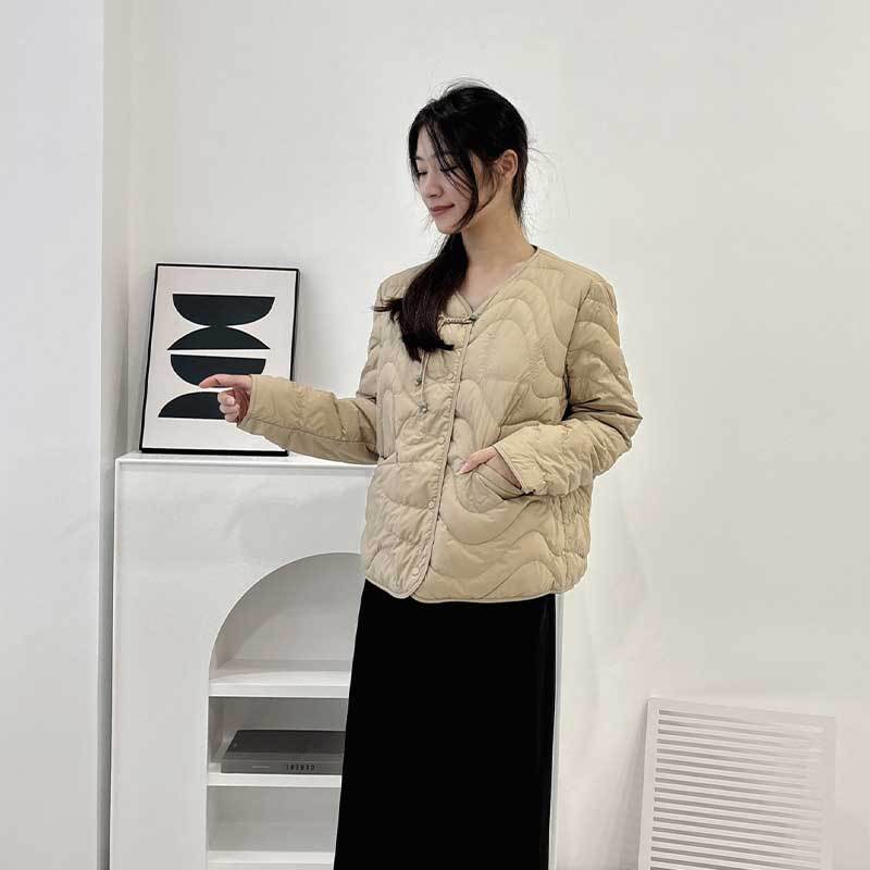 얇은 구스다운 여성복 가을 겨울 신상품 신중국식 외투 패턴 퀼팅 인텐더 계열 크루넥 다운