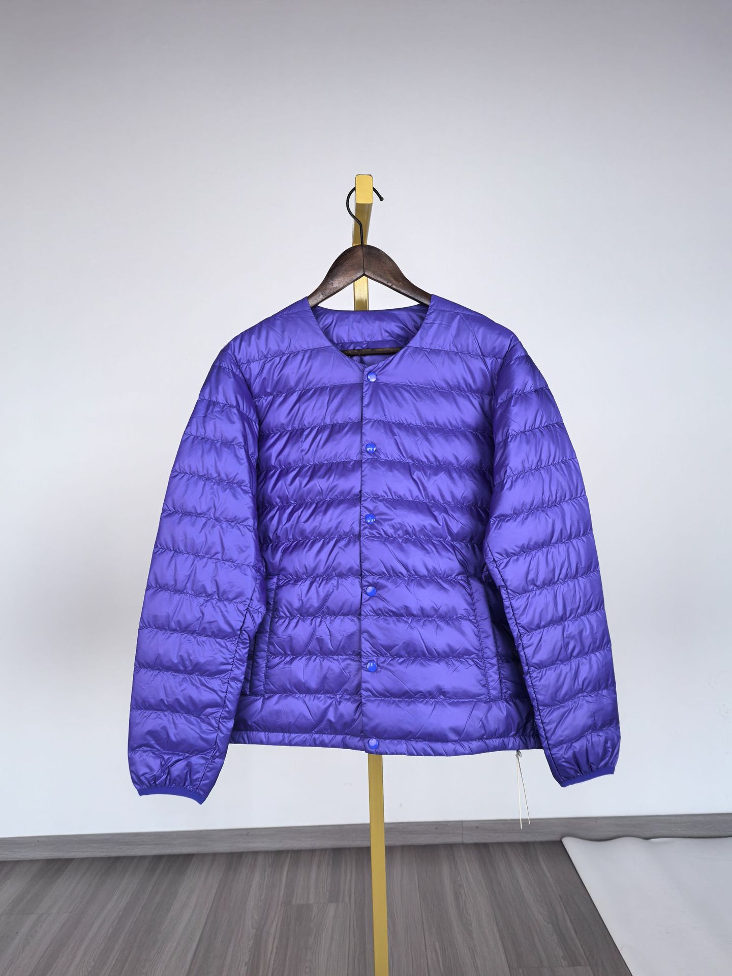 신상 얇은 경량 패딩 가을겨울 여성 짧은 라운드 칼라 얇은 트렌드 오리털 속관 슬림 안에 이너 점퍼