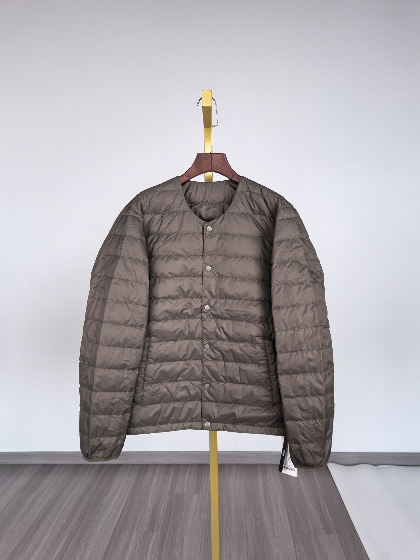 신상 얇은 경량 패딩 가을겨울 여성 짧은 라운드 칼라 얇은 트렌드 오리털 속관 슬림 안에 이너 점퍼