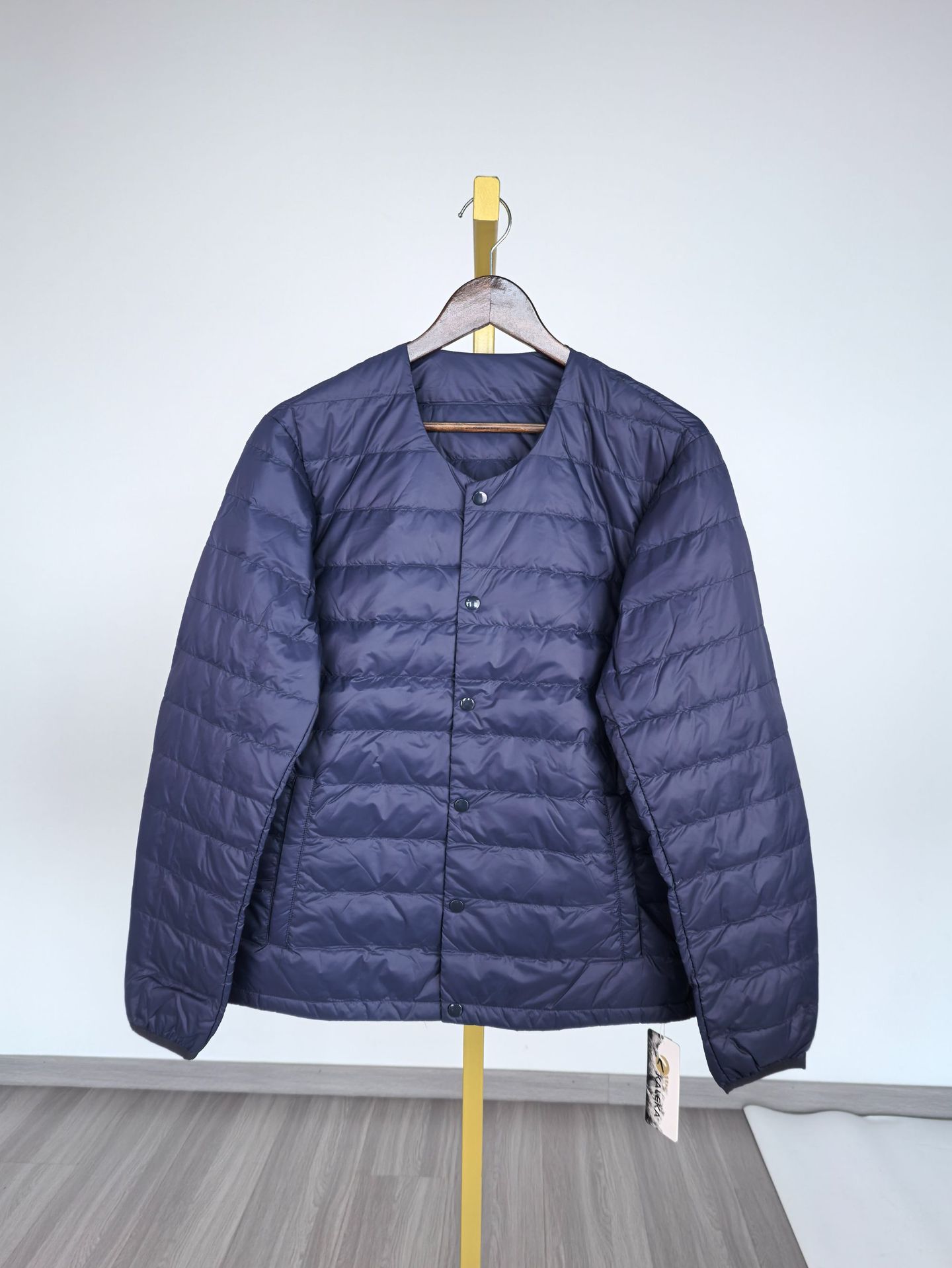 신상 얇은 경량 패딩 가을겨울 여성 짧은 라운드 칼라 얇은 트렌드 오리털 속관 슬림 안에 이너 점퍼