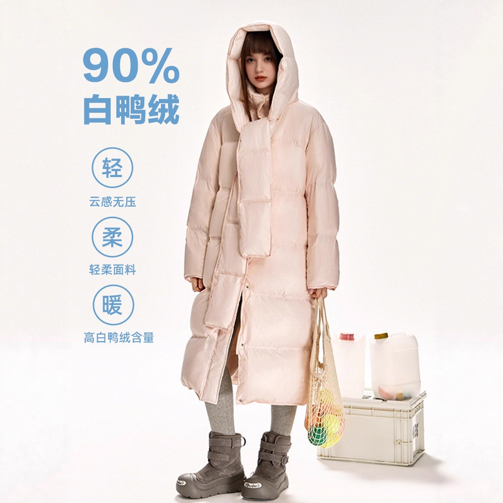 신상 겨울 플러스 롱 슬림핏 후드 머플러 탈부착 후드 하이엔드 슬림핏 다운 점퍼입니다