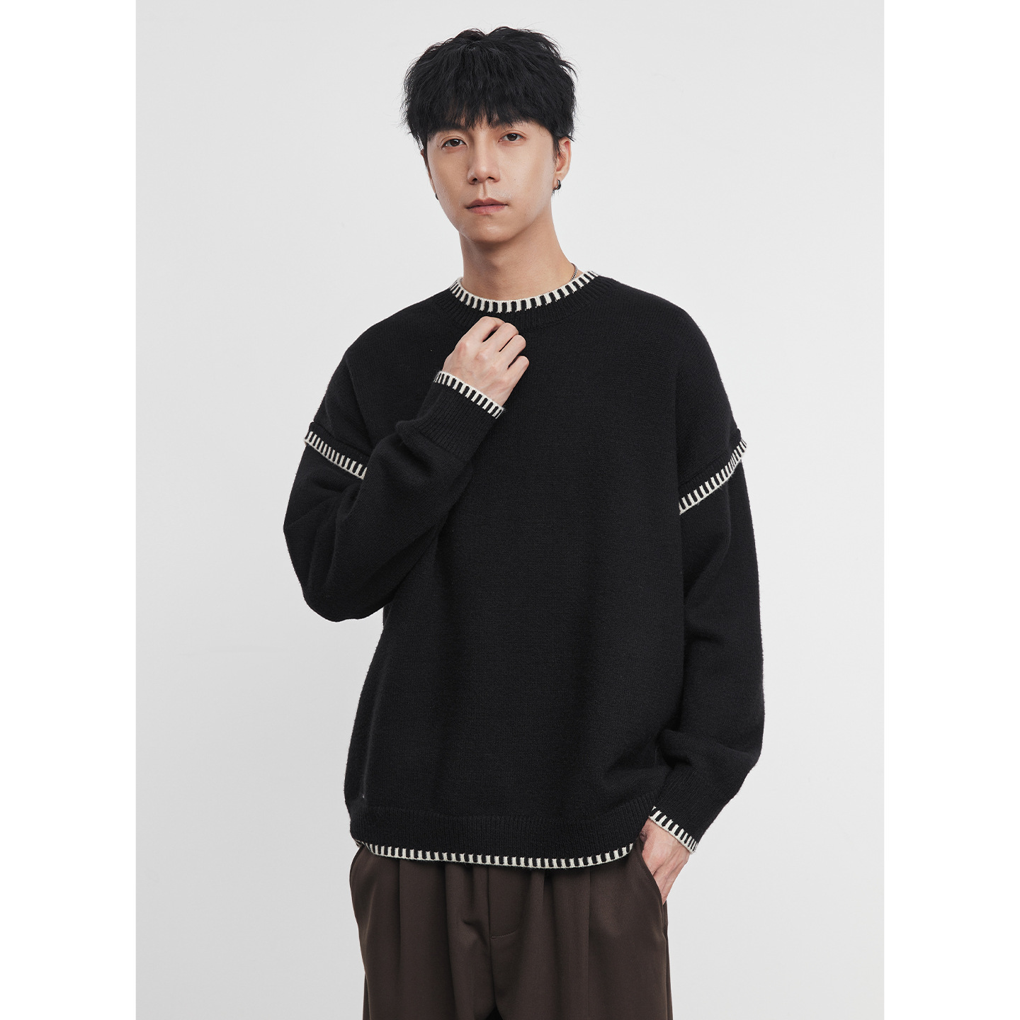 피겨 스웨터 남성용 고급스러움 이너 가을 겨울 트렌드 니트 신상품