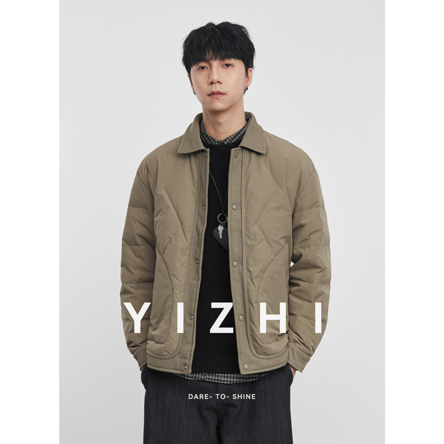 터틀넥 얇은 패딩 신상 캐주얼 남성 겨울 보온 흰색 오리털 점퍼