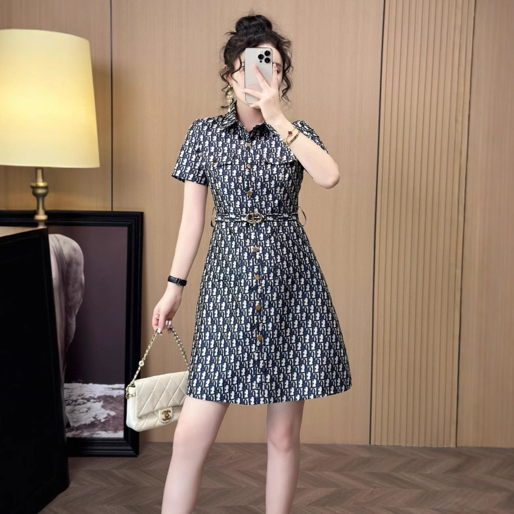 소향 고급 날씬한 레터링 프린트 반팔 원피스녀