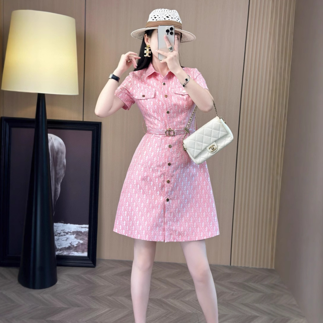 소향 고급 날씬한 레터링 프린트 반팔 원피스녀