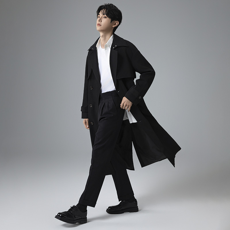 디자인 더블 접시 롱 트렌치코트 남성 무릎 아래로 내려오는 더블 버튼의 루즈핏 탑으로 고급스러운